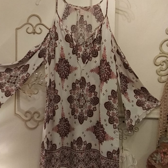 Forever 21 Boho Print Cold  Shoulder Tunic - Picture 1 of 5